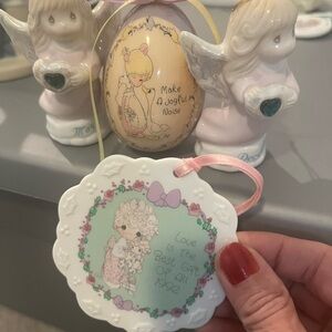 Precious Moments Angel Figurines and decor (4 pieces)